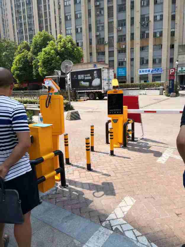 中房瑞致国际车牌识别系统
